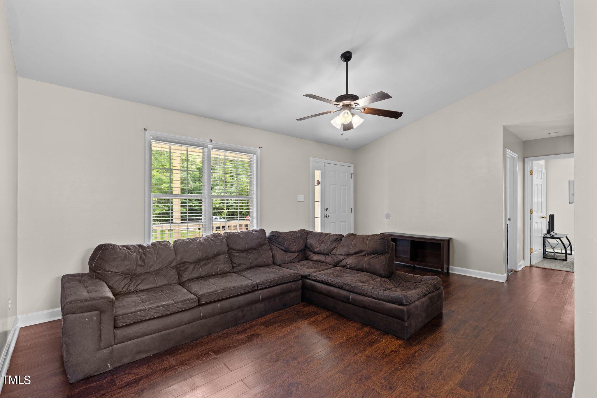 2162 Smith Road Oxford, NC 27565 - Photo 7 of 40 7-web-or-mls-8Y3A1807