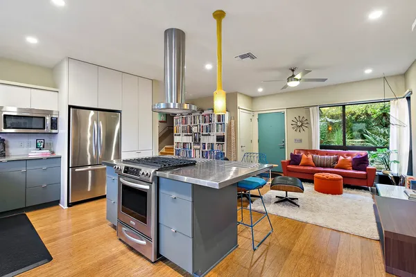 $3,450 | 805 Cumberland Road, Unit B, Austin, TX 78704