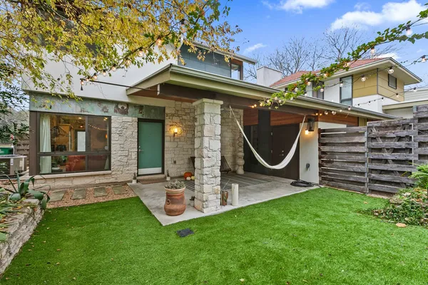 $3,450 | 805 Cumberland Road, Unit B, Austin, TX 78704