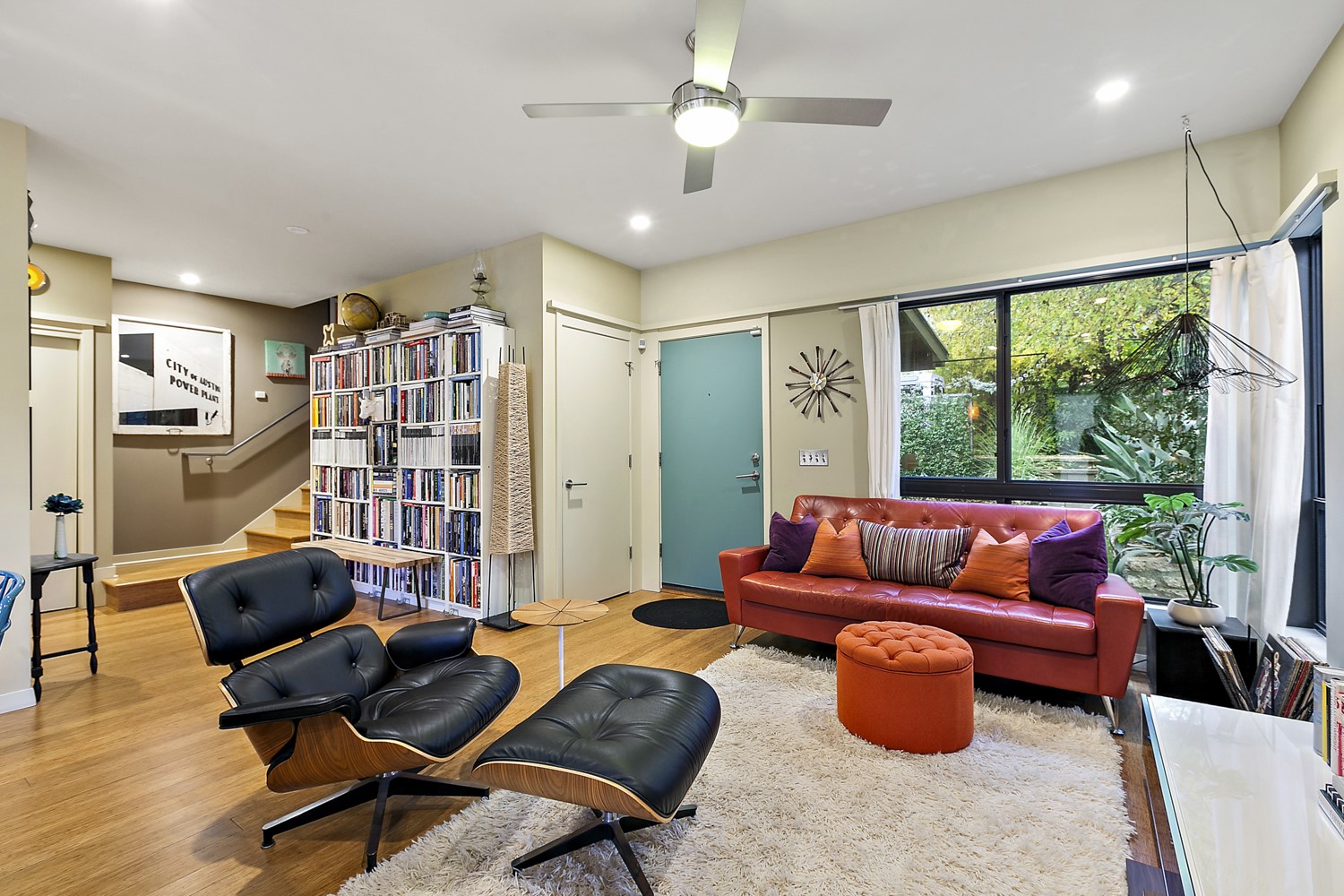 805 Cumberland Road, Unit B Austin, TX 78704 - Photo 10 of 37 This shows you the inviting entry. Notice the high-end windows that are throughout the home with there overlooking the wonderfully landscaped courtyard.