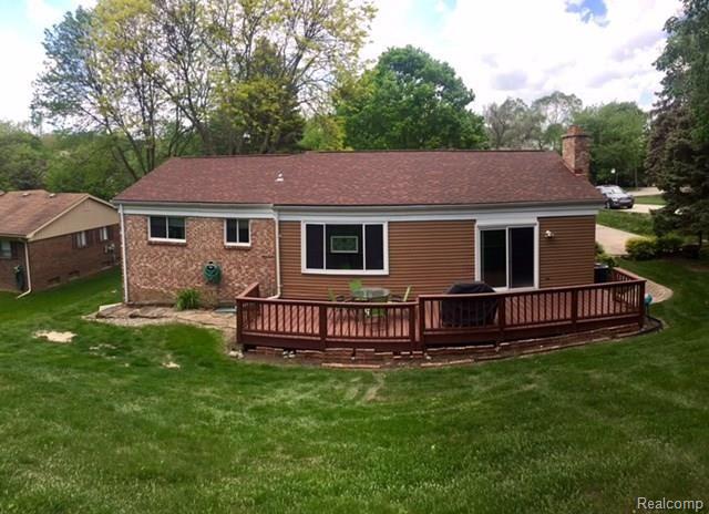 35889 Smithfield Road Farmington, MI 48335 - Photo 17 of 18 Goodbye, hope to see you soon!
