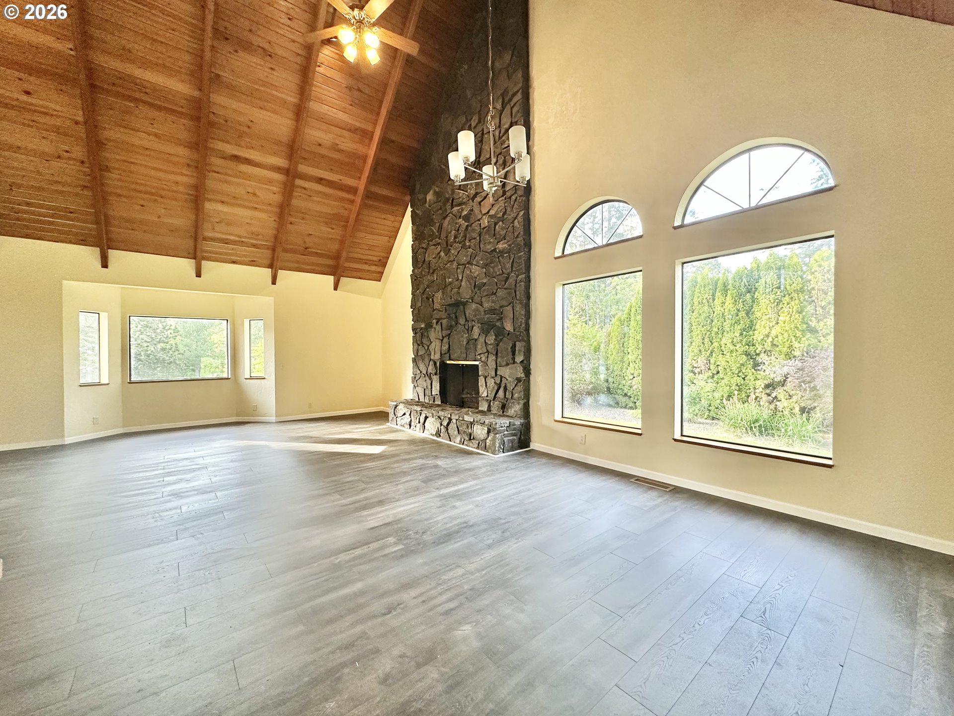 89237 Sheffler Road Elmira, OR 97437 - Photo 4 of 48