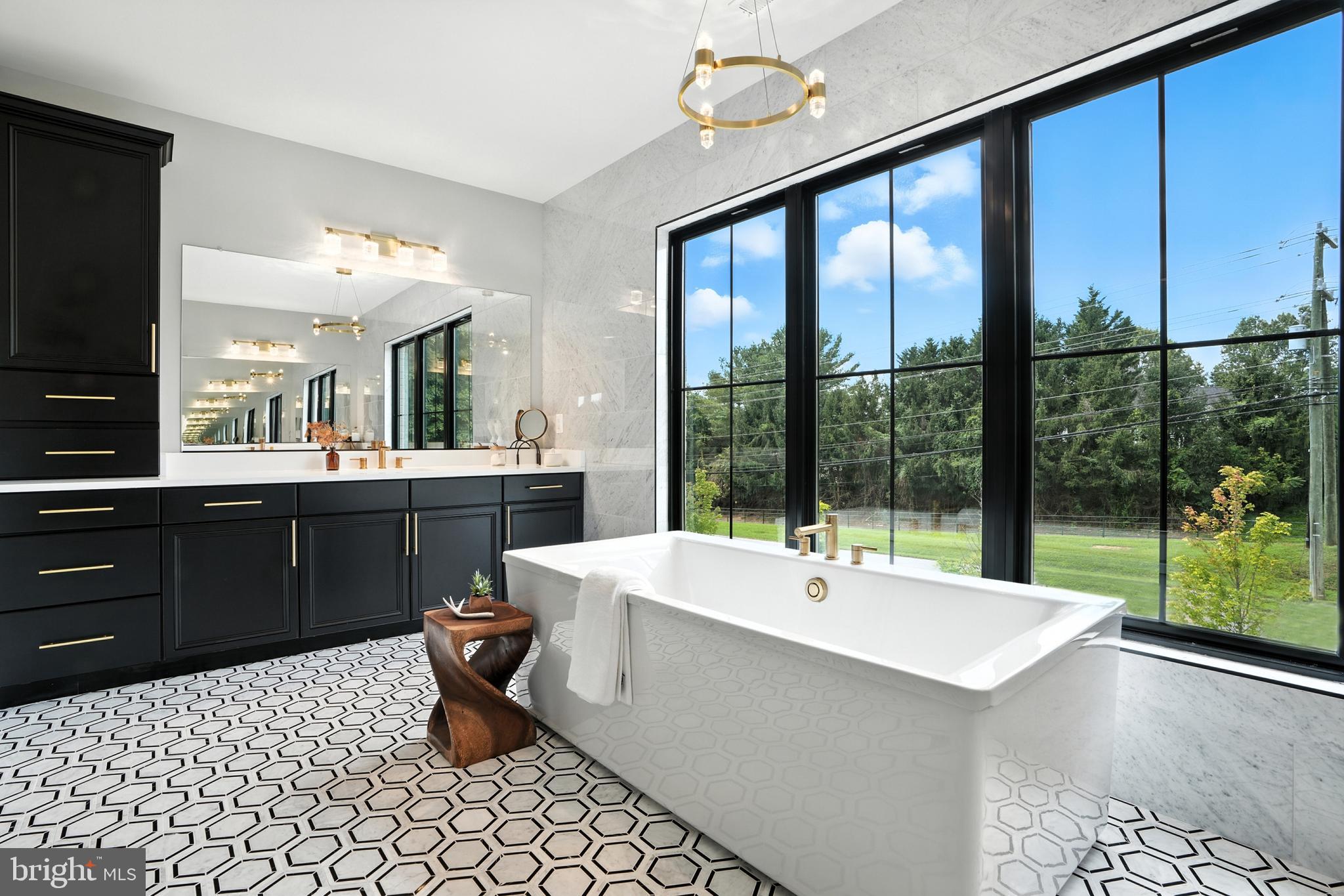 1321 Hunter Mill Road Vienna, VA 22182 - Photo 39 of 92 Primary Bathroom