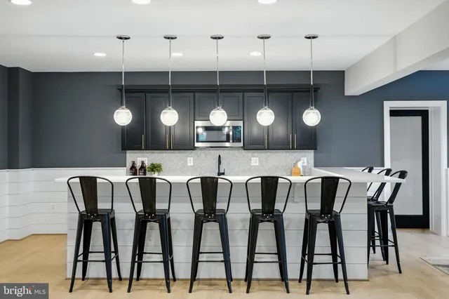 $3,290,000 | 1321 Hunter Mill Road, Vienna, VA 22182