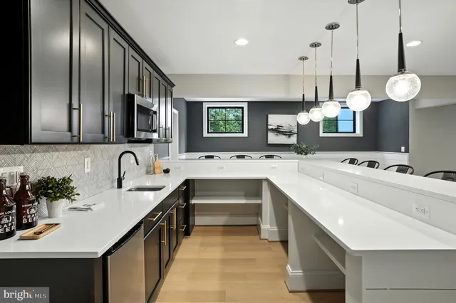 $3,290,000 | 1321 Hunter Mill Road, Vienna, VA 22182