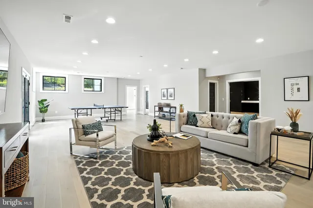 $3,290,000 | 1321 Hunter Mill Road, Vienna, VA 22182