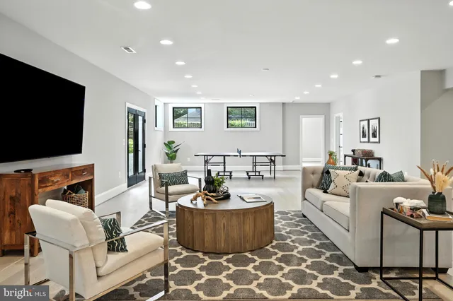 $3,290,000 | 1321 Hunter Mill Road, Vienna, VA 22182