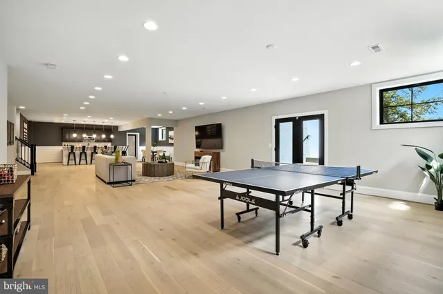 $3,290,000 | 1321 Hunter Mill Road, Vienna, VA 22182