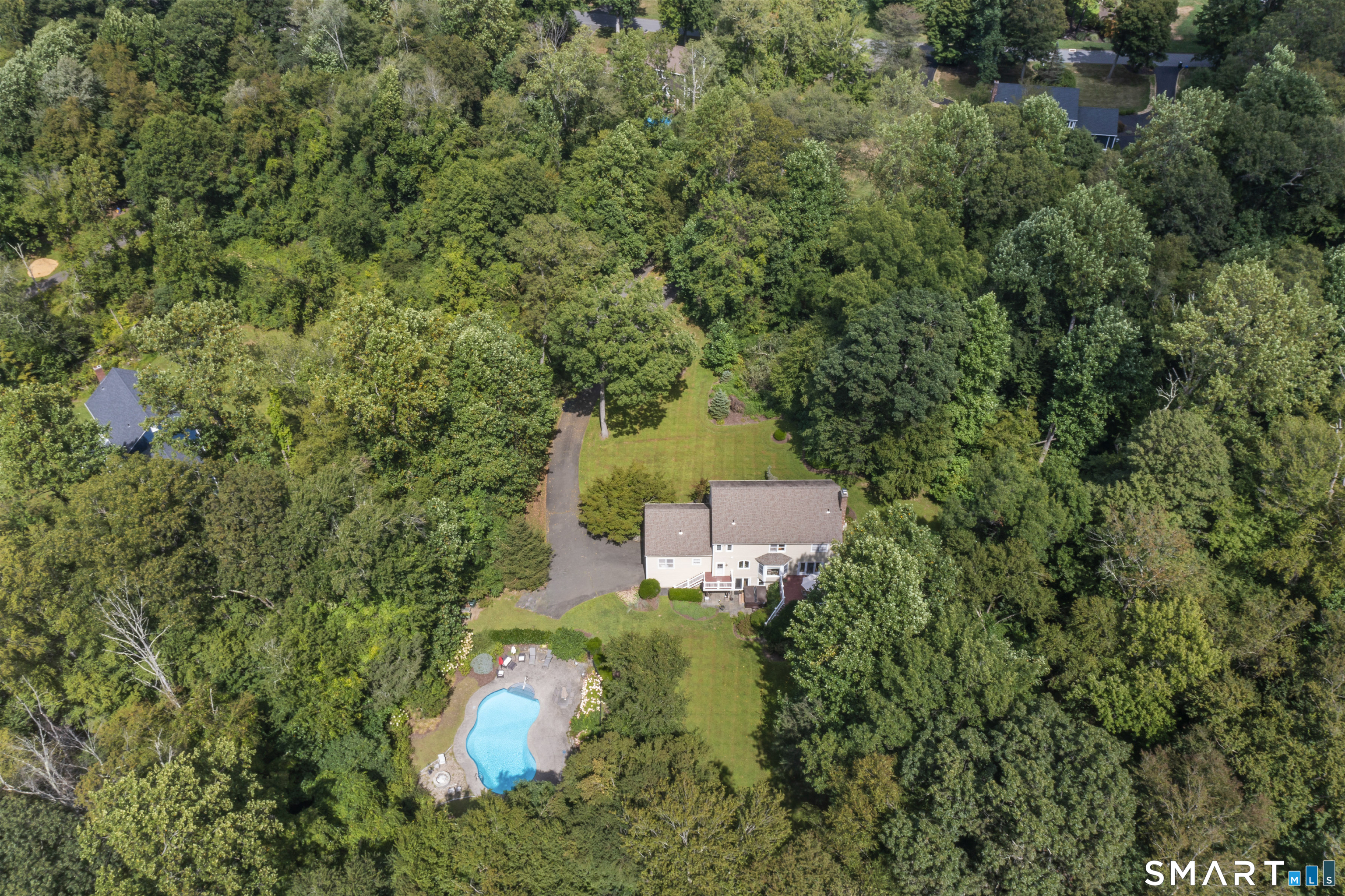 38 Old Farm Hill Road Newtown, CT 06470 - Photo 2 of 40