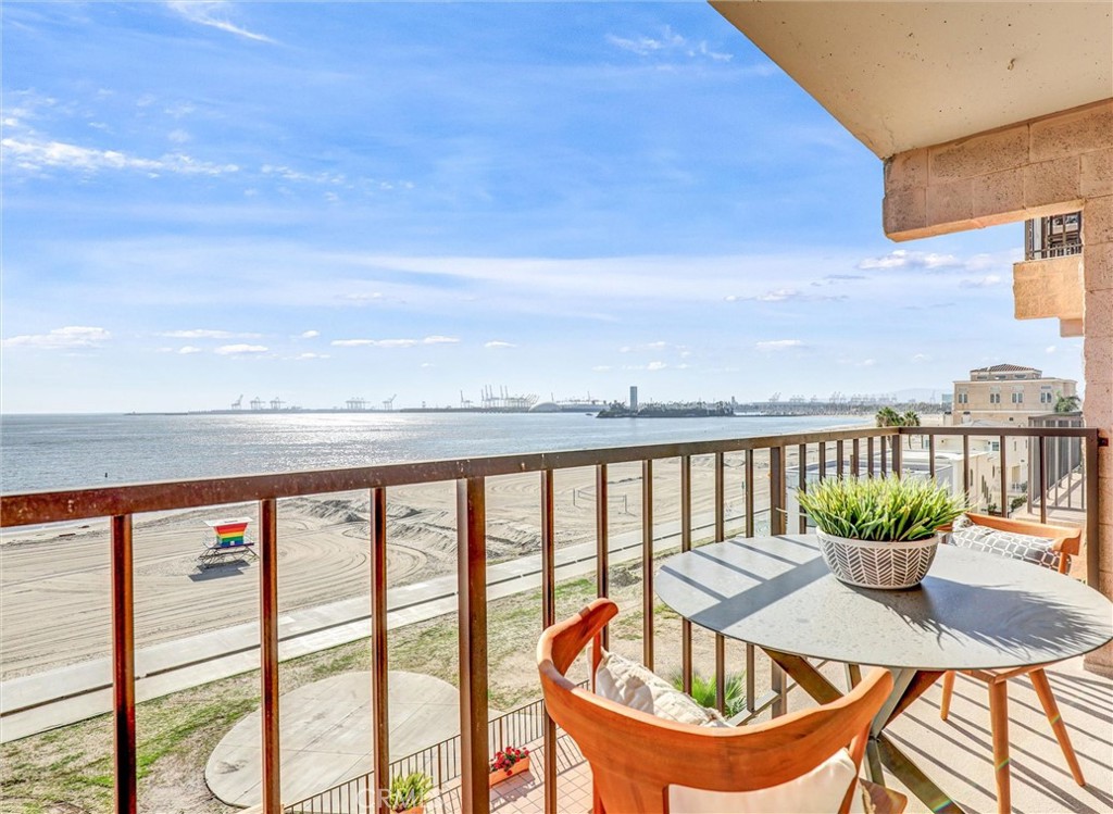1750 East Ocean Boulevard, Unit 213 Long Beach, CA 90802 - Photo 25 of 52 a view of a balcony having patio