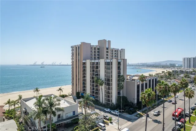 $935,000 | 1750 East Ocean Boulevard, Unit 213, Long Beach, CA 90802