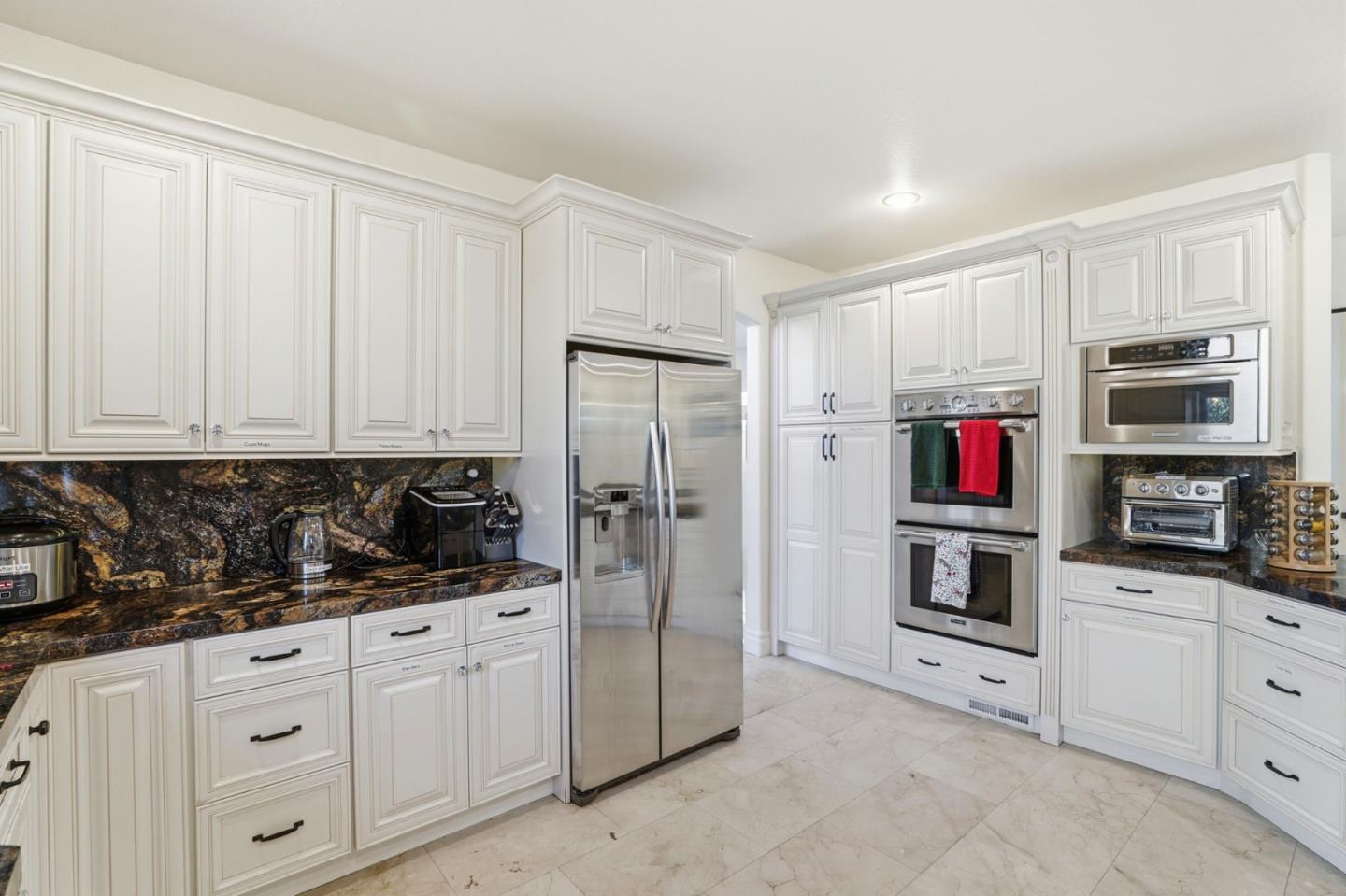 205 Llagas Road Morgan Hill, CA 95037 - Photo 17 of 47 Gallery Image 17