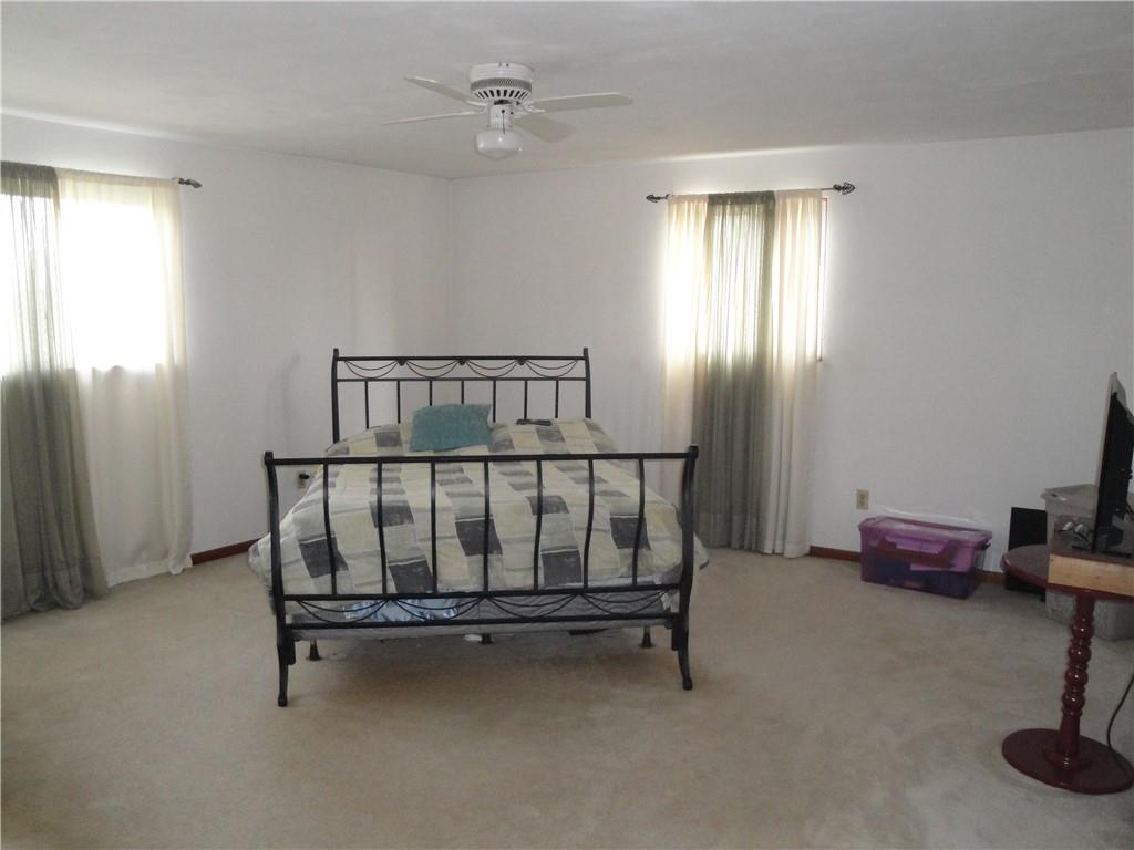 122 Cooper Road Finleyville, PA 15332 - Photo 14 of 25 Huge master bedroom...