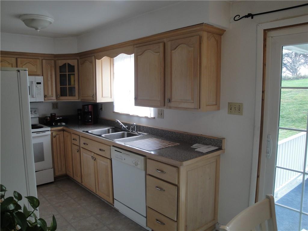 122 Cooper Road Finleyville, PA 15332 - Photo 7 of 25