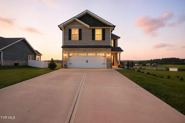 $2,700 | 162 Bob Ford Road, Unit 12, Jonesborough, TN 37659