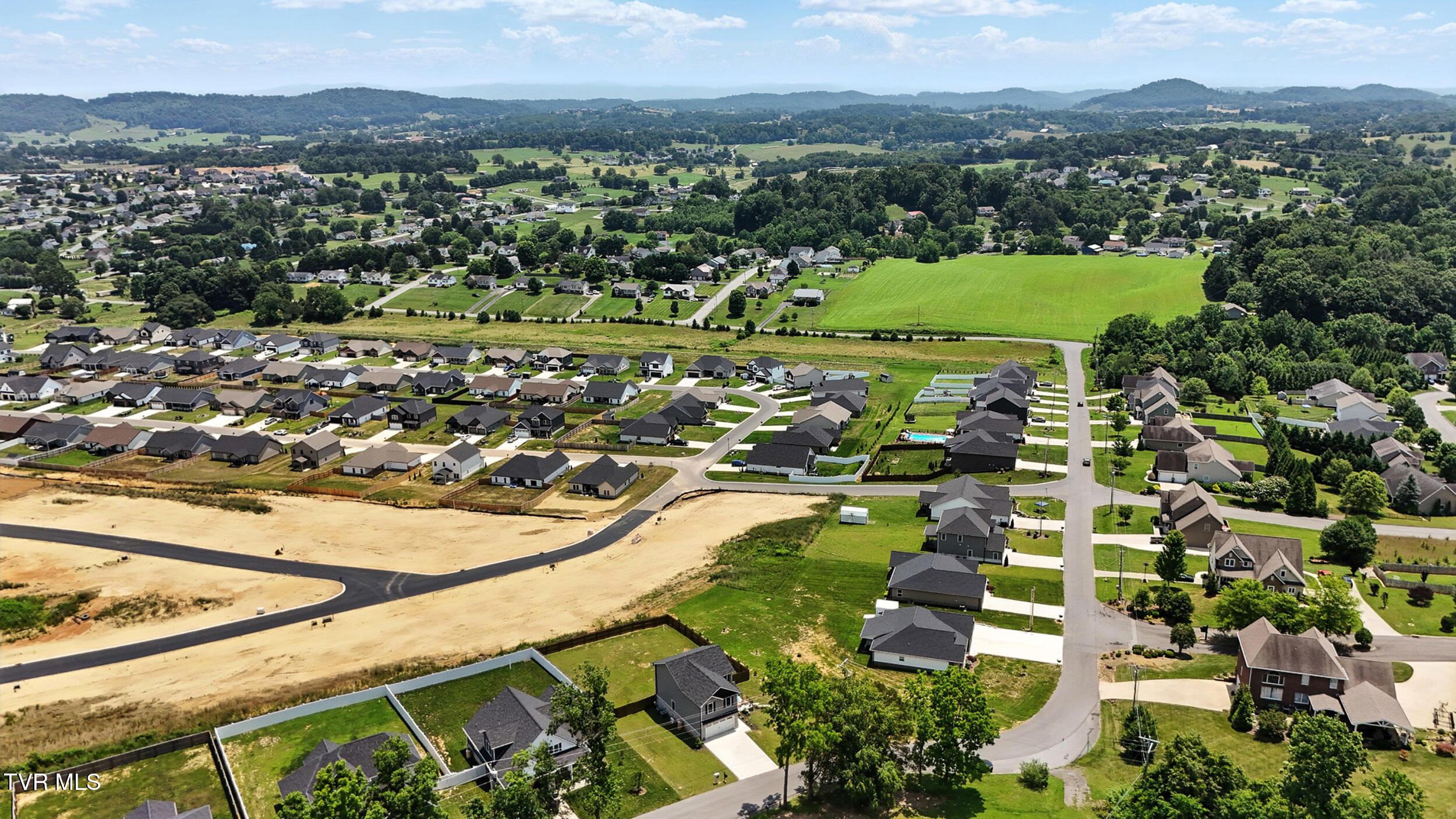 162 Bob Ford Road, Unit 12 Jonesborough, TN 37659 - Photo 58 of 59 64_8_dji_20250625135341_0845_d