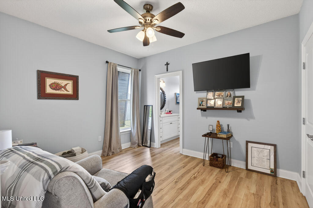 8906 Seaman Road Vancleave, MS 39565 - Photo 31 of 42 8906SeamanRd-35