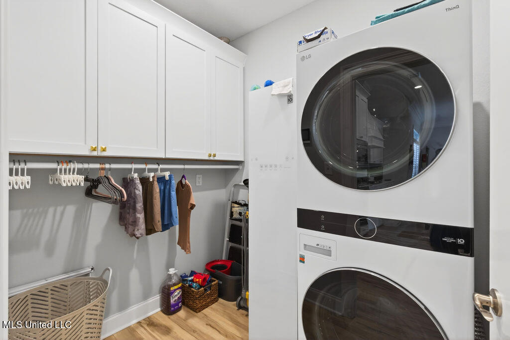 8906 Seaman Road Vancleave, MS 39565 - Photo 37 of 42 8906SeamanRd-41