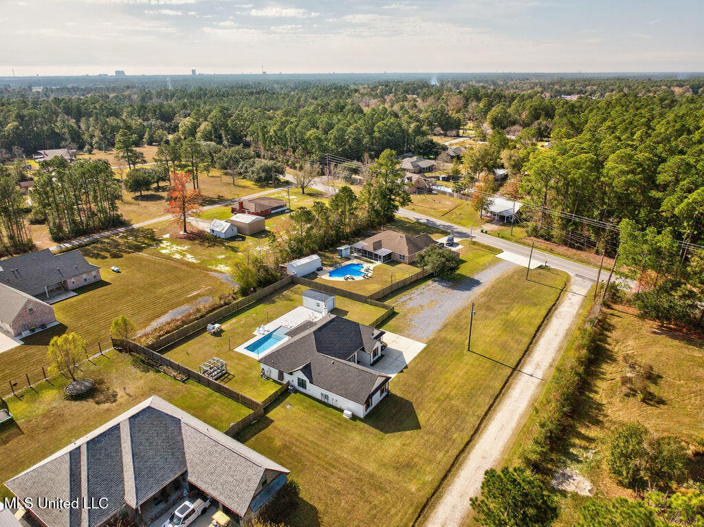 8906 Seaman Road Vancleave, MS 39565 - Photo 39 of 42 8906SeamanRd-43