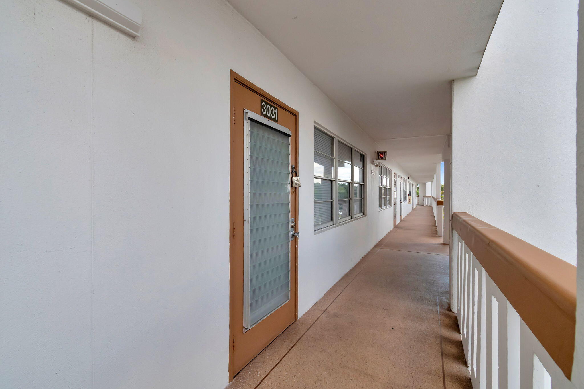3031 Cornwall East Boca Raton, FL 33434 - Photo 54 of 84 9-web-or-mls-DSC_9239