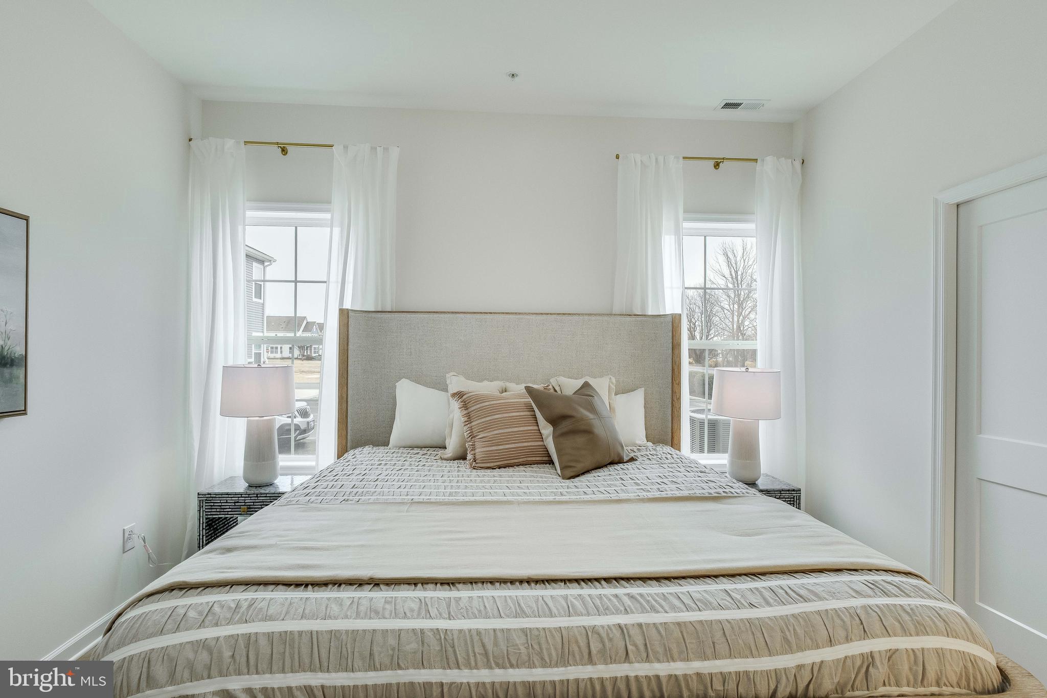 14 Bowers Drive, Unit 1 Ocean View, DE 19970 - Photo 19 of 57 Example of furnished and decorated Villa