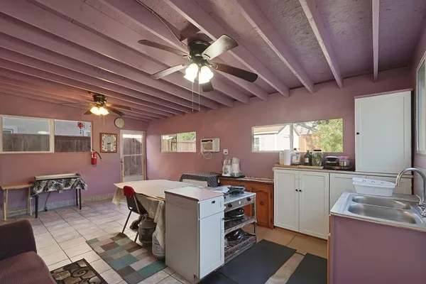 $570,000 | 13703 Coastal Court, Waterford, CA 95386
