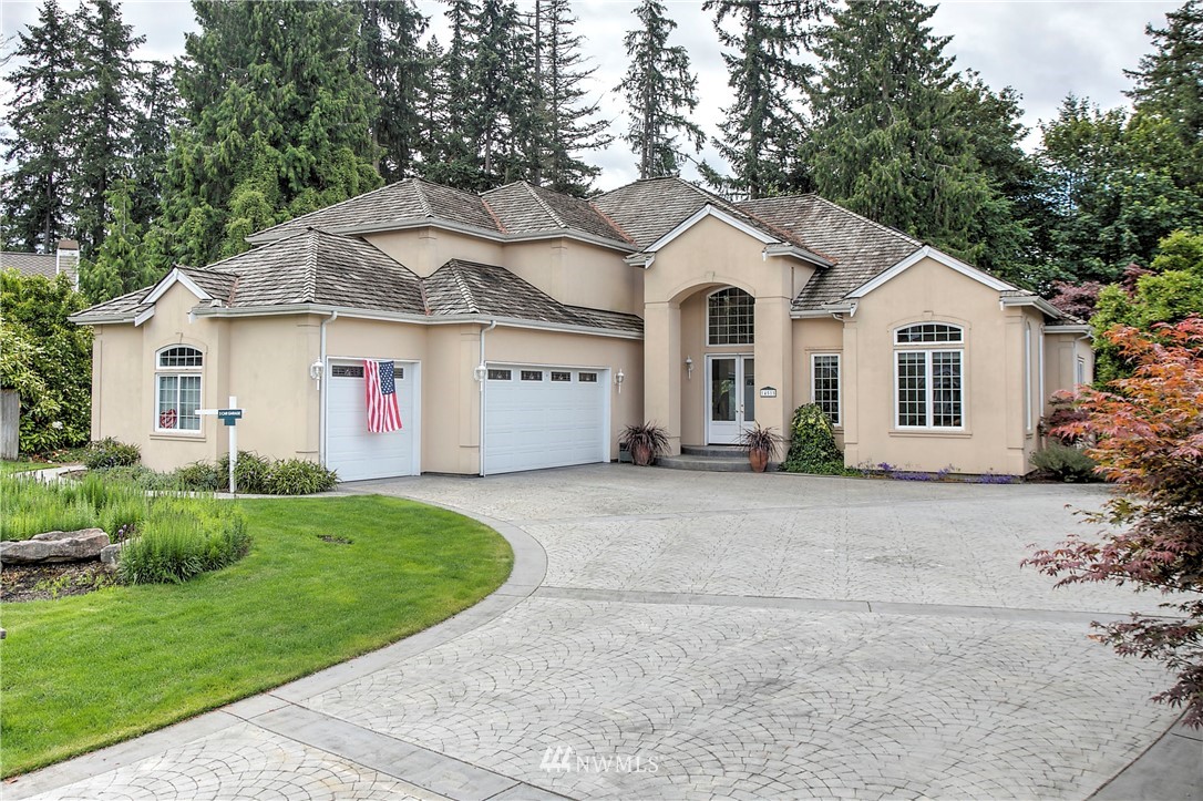 14515 152nd Place Southeast Renton, WA 98059 - Photo 2 of 25 Gallery Image 2