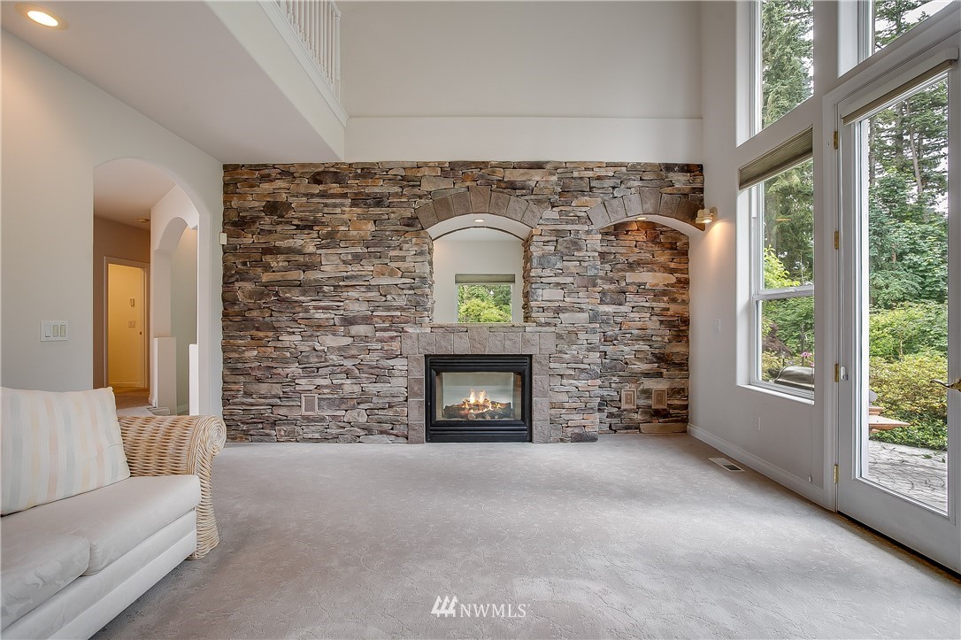 14515 152nd Place Southeast Renton, WA 98059 - Photo 6 of 25 Gallery Image 6