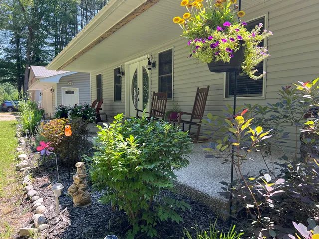 $294,900 | 2564 Bialik Road, Manistee, MI 49660