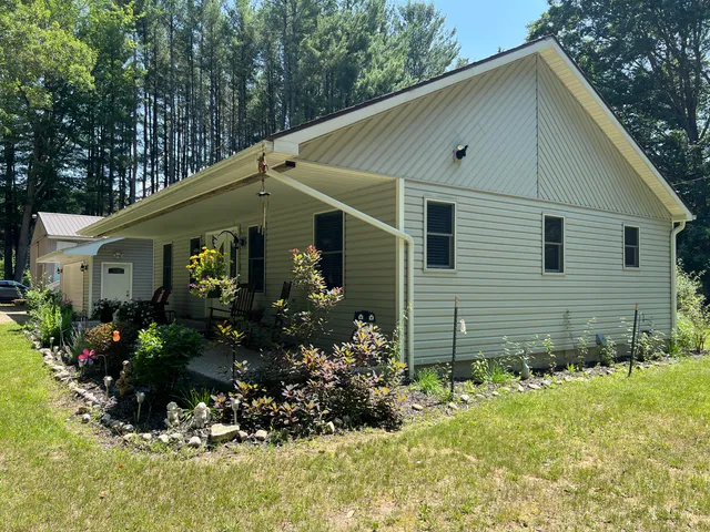 $294,900 | 2564 Bialik Road, Manistee, MI 49660