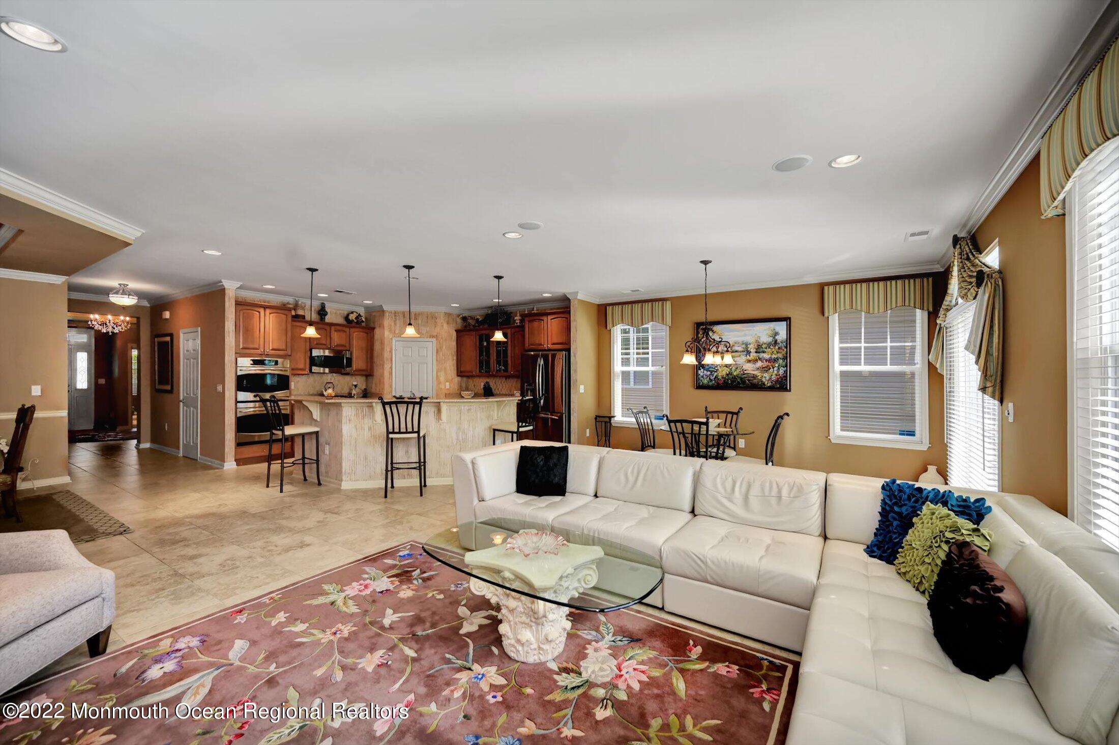 23 Day Star Road Manalapan, NJ 07726 - Photo 11 of 48 FAMILY ROOM
