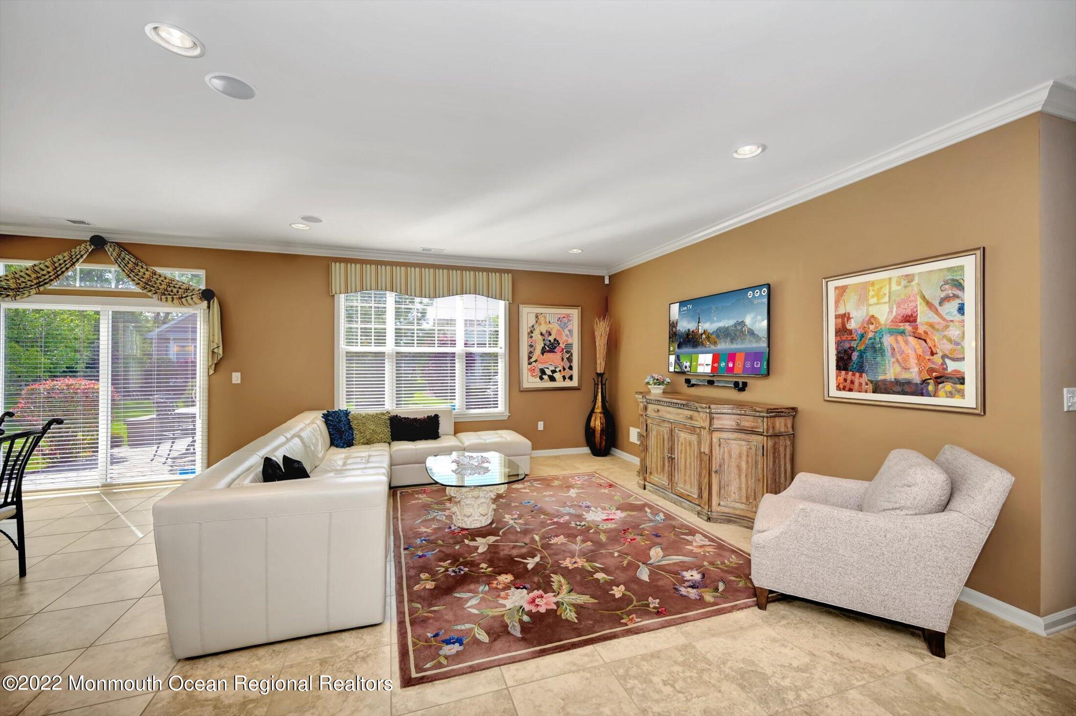 23 Day Star Road Manalapan, NJ 07726 - Photo 13 of 48 FAMILY ROOM