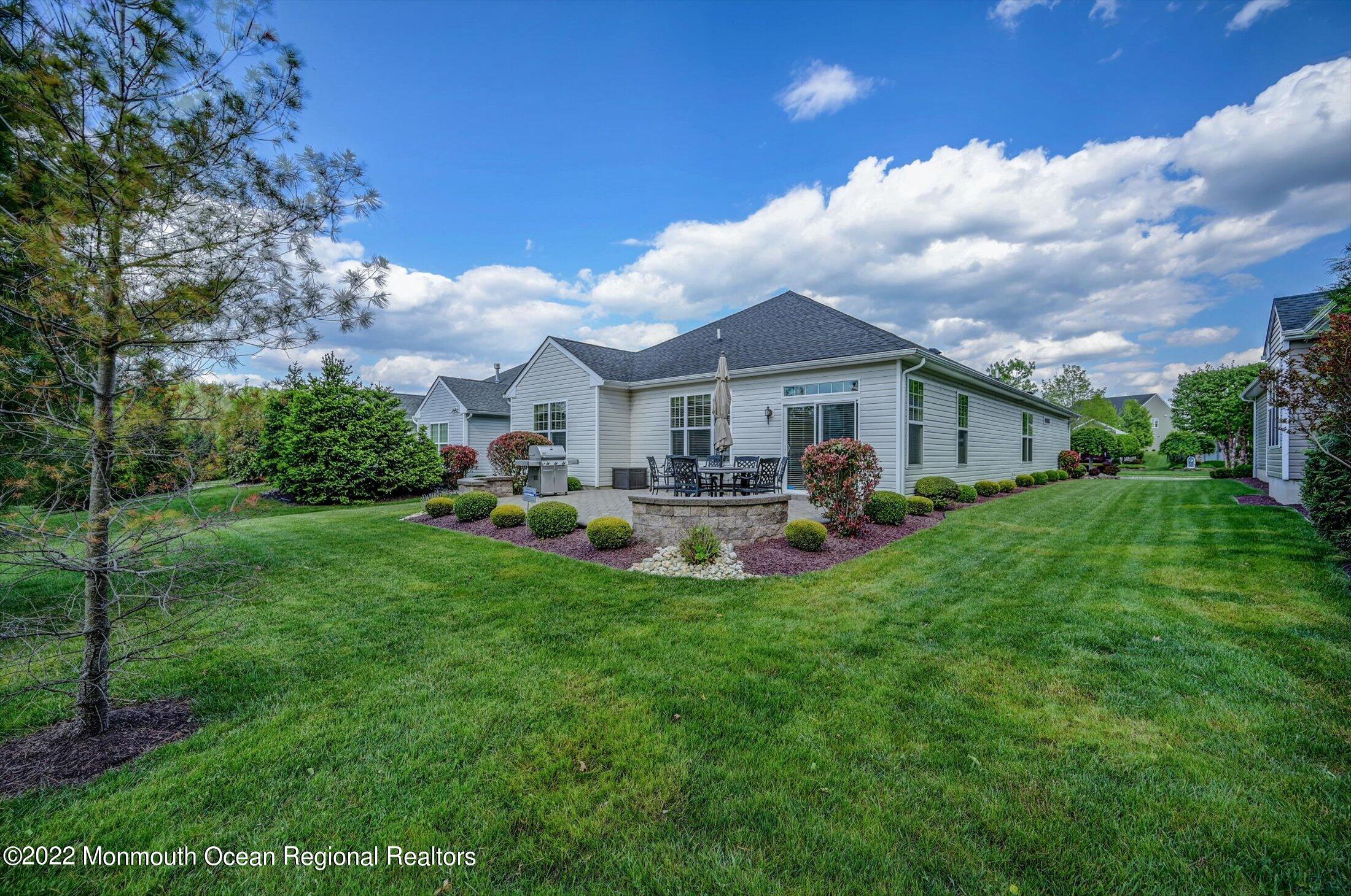 23 Day Star Road Manalapan, NJ 07726 - Photo 28 of 48 33-Backyard to Home