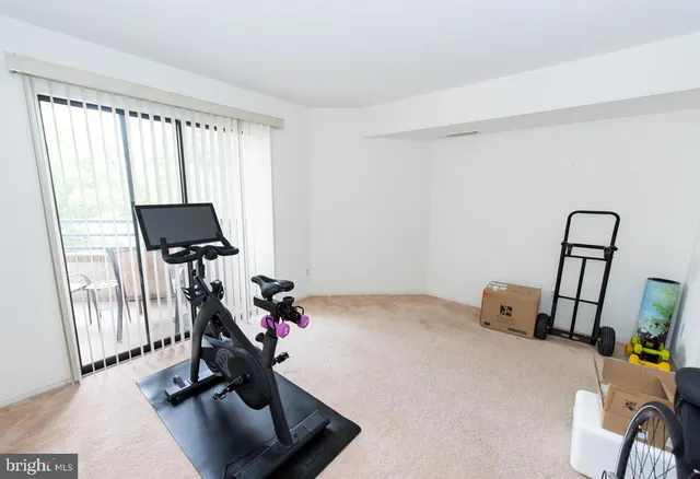 $2,000 | 1951 Sagewood Lane, Unit 305, Reston, VA 20191