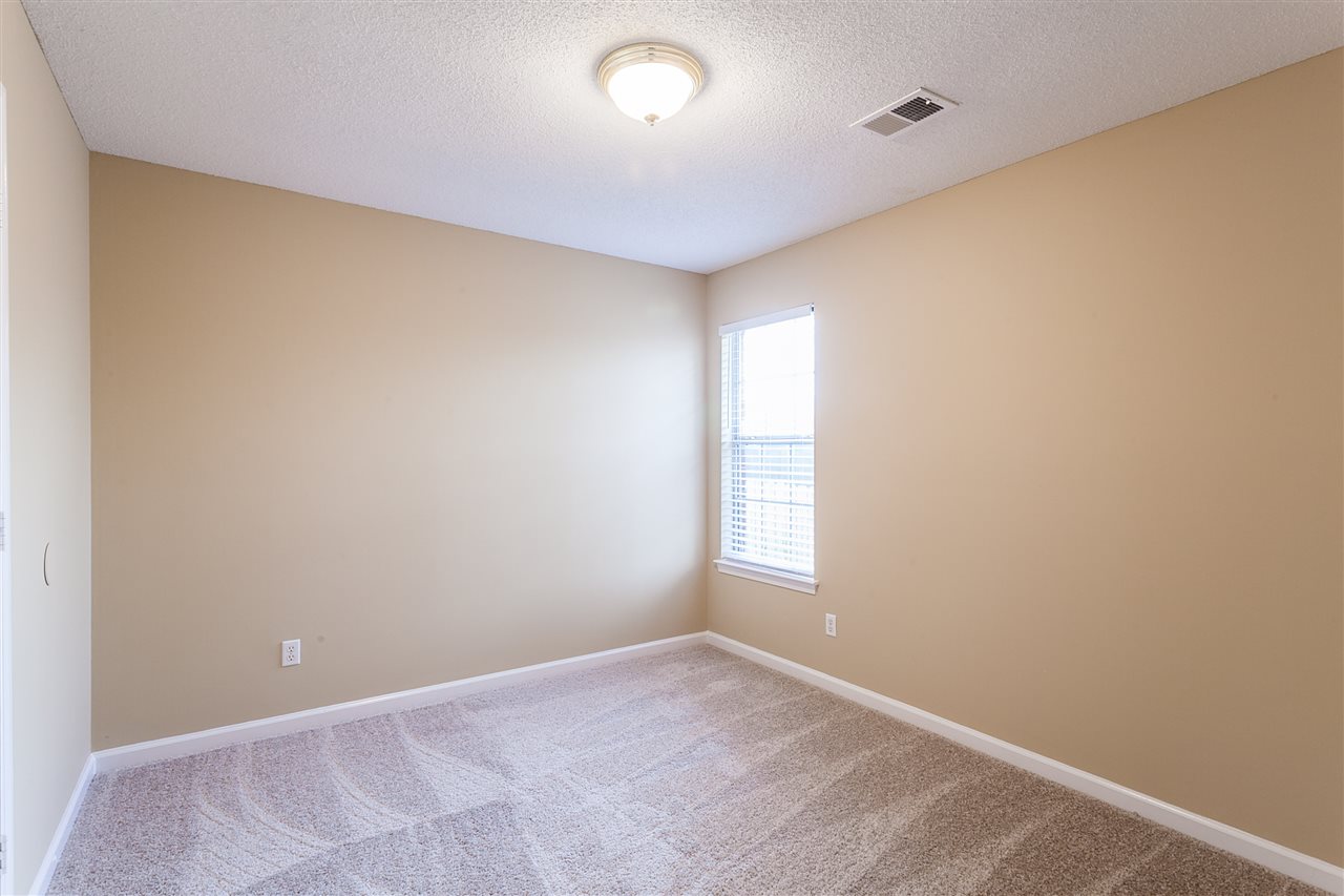 1271 Charles Bryan Road Cordova, TN 38018 - Photo 13 of 18 Gallery Image 13