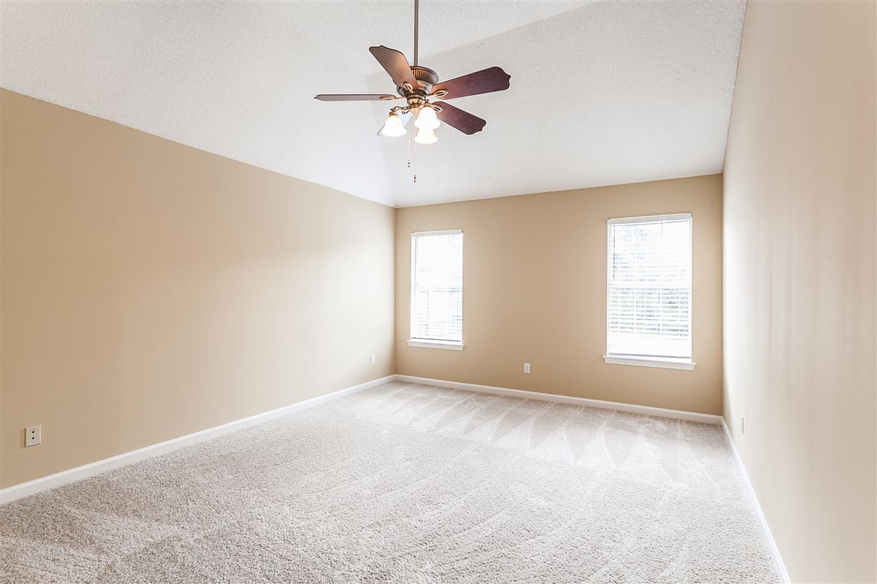 1271 Charles Bryan Road Cordova, TN 38018 - Photo 10 of 18 Gallery Image 10