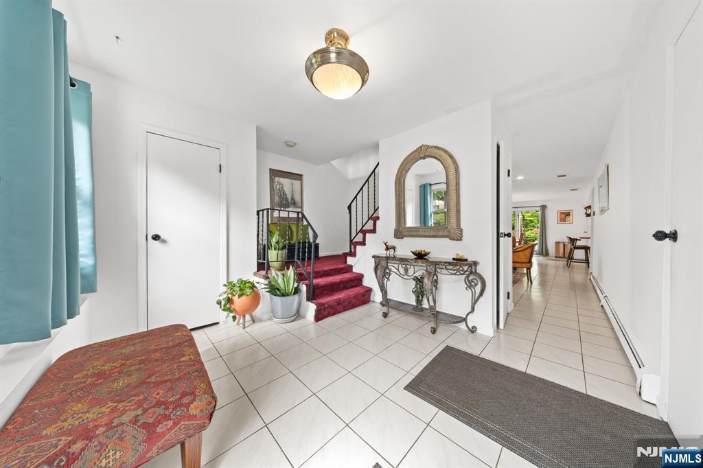 132 Spring Street Leonia, NJ 07605 - Photo 16 of 47