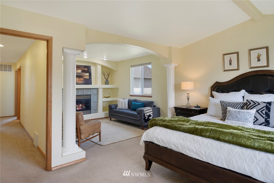 3530 186th Place Southeast Bothell, WA 98012 - Photo 19 of 38 a bedroom with a bed and a couch