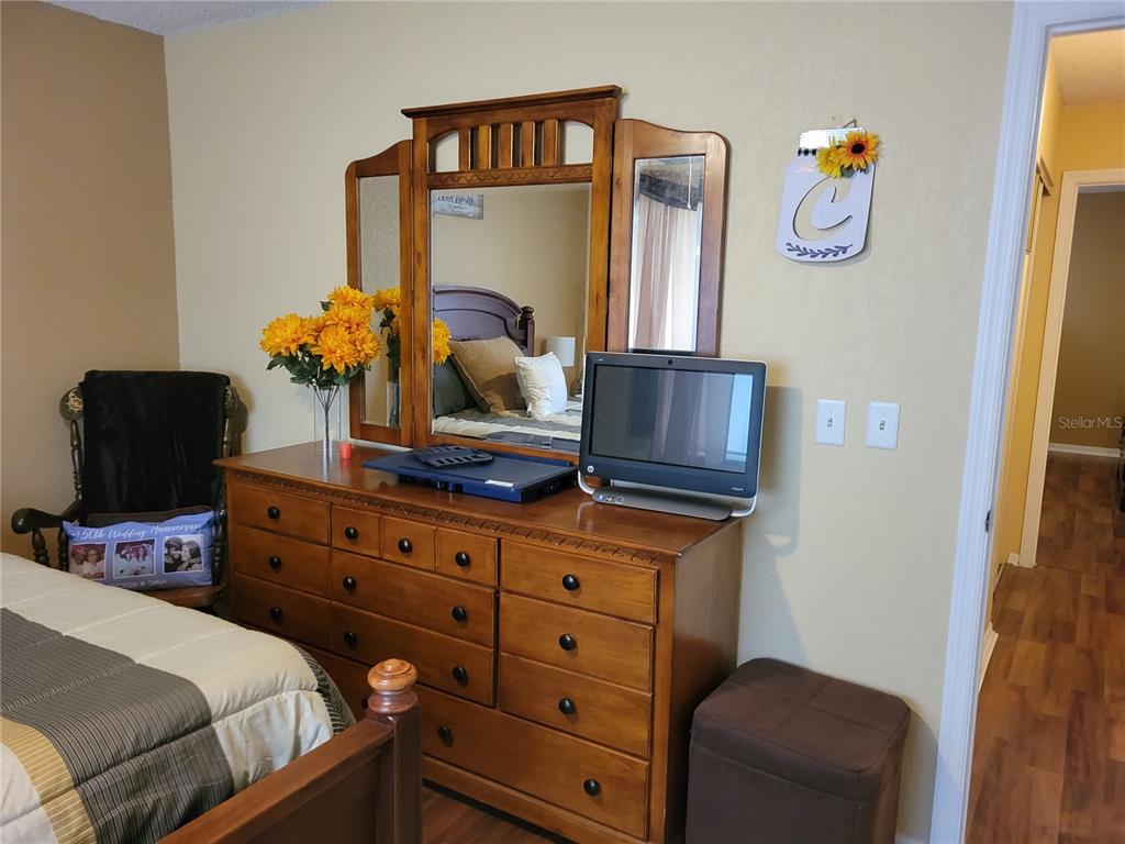 8287 Southwest 108th St Road Ocala, FL 34481 - Photo 17 of 32 Gallery Image 17