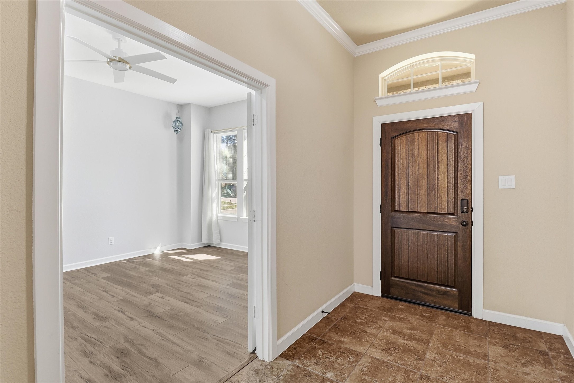26202 Rustic Ranch Lane Katy, TX 77494 - Photo 5 of 50 Office area off of the front entrance.