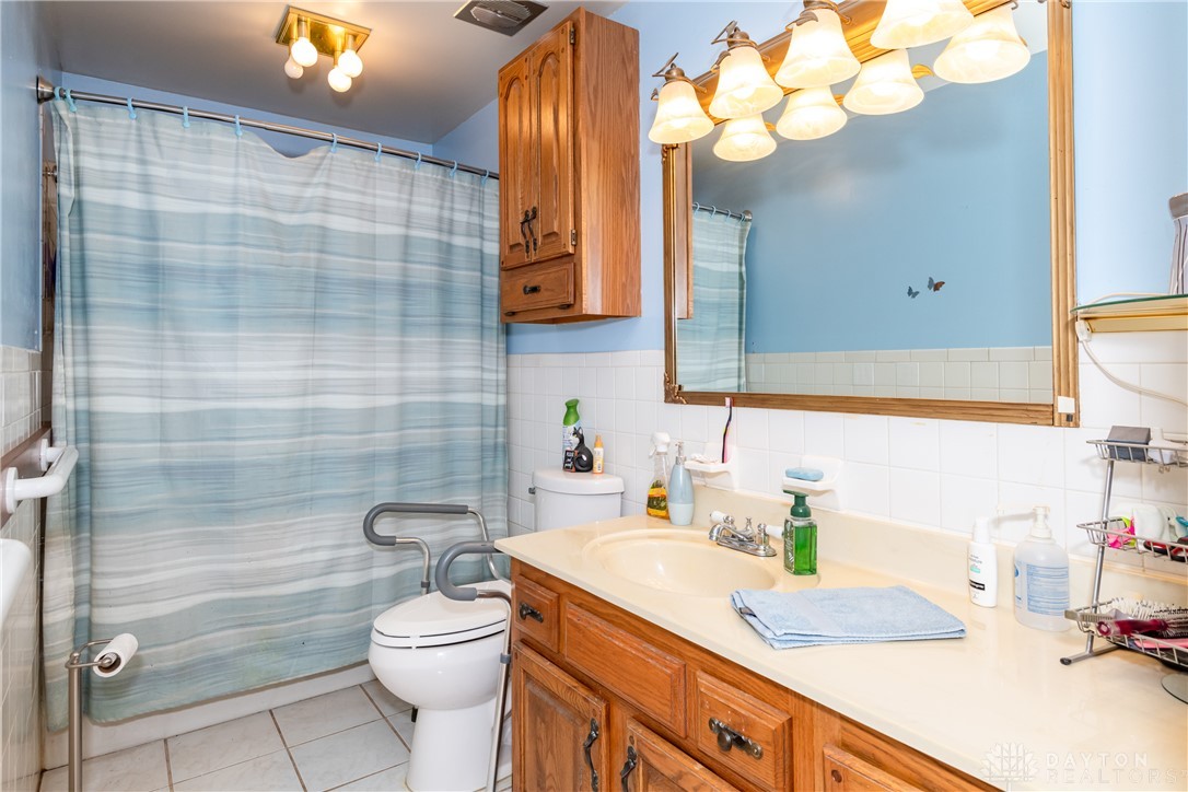 5049 West Enon Road Fairborn, OH 45324 - Photo 22 of 58