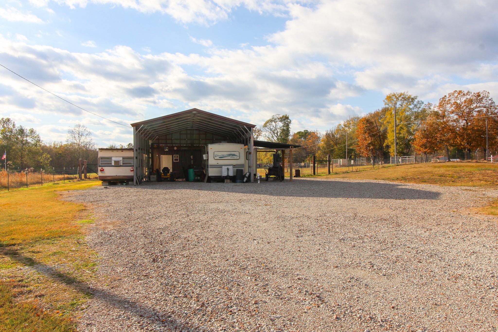 300 Fescue Road Saltillo, TN 38370 - Photo 20 of 23