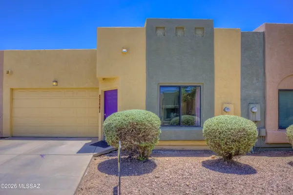 $270,000 | 7226 East Chelsie Kaye Lane, Tucson, AZ 85730