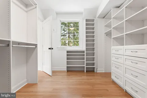 $2,350,000 | 709 Newtown Road, Berwyn, PA 19312