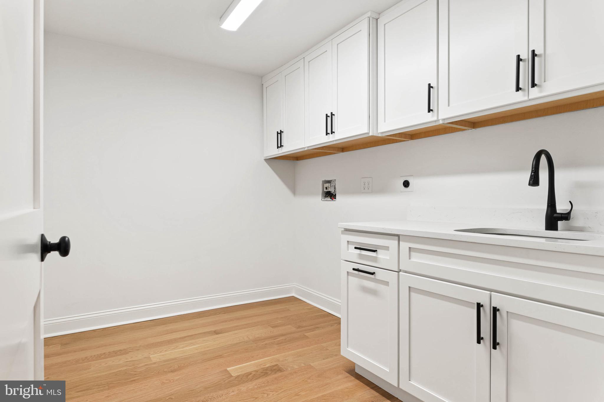 709 Newtown Road Berwyn, PA 19312 - Photo 63 of 82 2nd Floor Laundry.