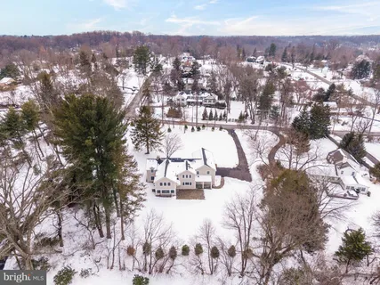 $2,350,000 | 709 Newtown Road, Berwyn, PA 19312