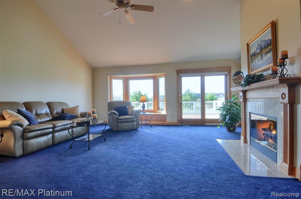 7766 Clyde Road Fenton, MI 48430 - Photo 4 of 31