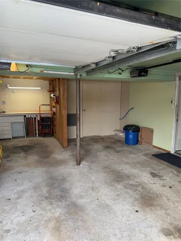 $669,000 | 192 East 5th Street, Deer Park, NY 11729