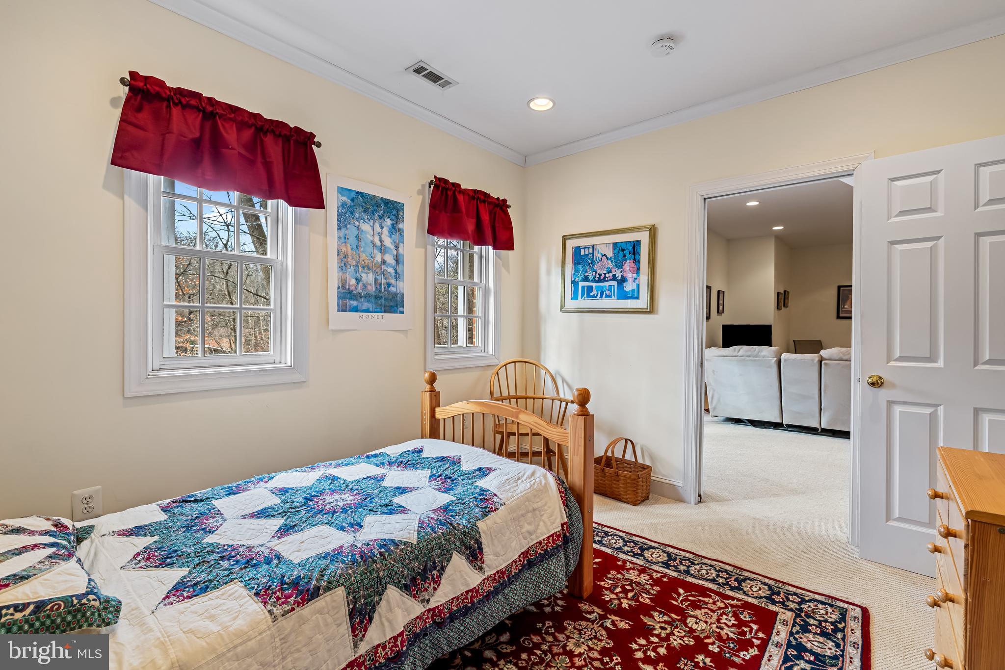 2003 Fairbank Road Baltimore, MD 21209 - Photo 37 of 52