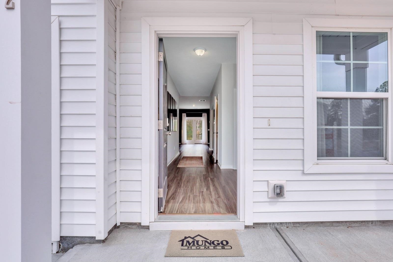 1132 Logan Street Conway, SC 29526 - Photo 2 of 36